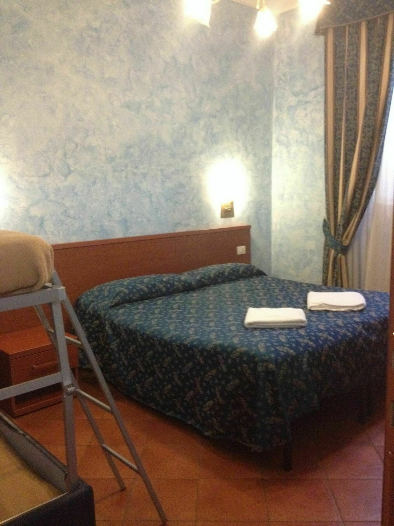 Roma Termini Inn Exterior foto